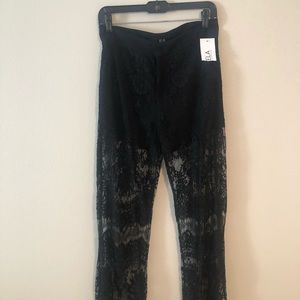 Pants see-through lace